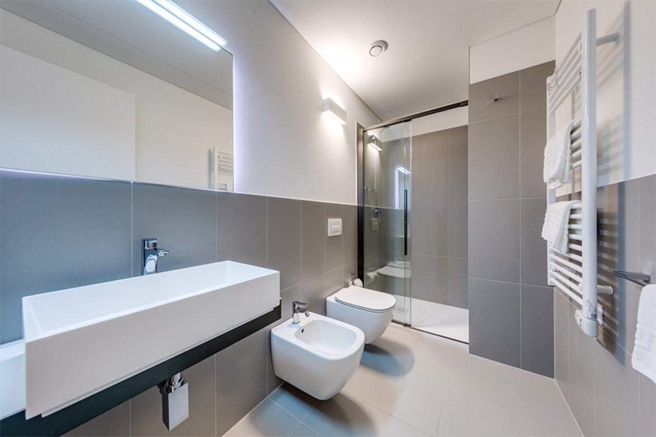 Sky Tower Suite Mestre Luaran gambar